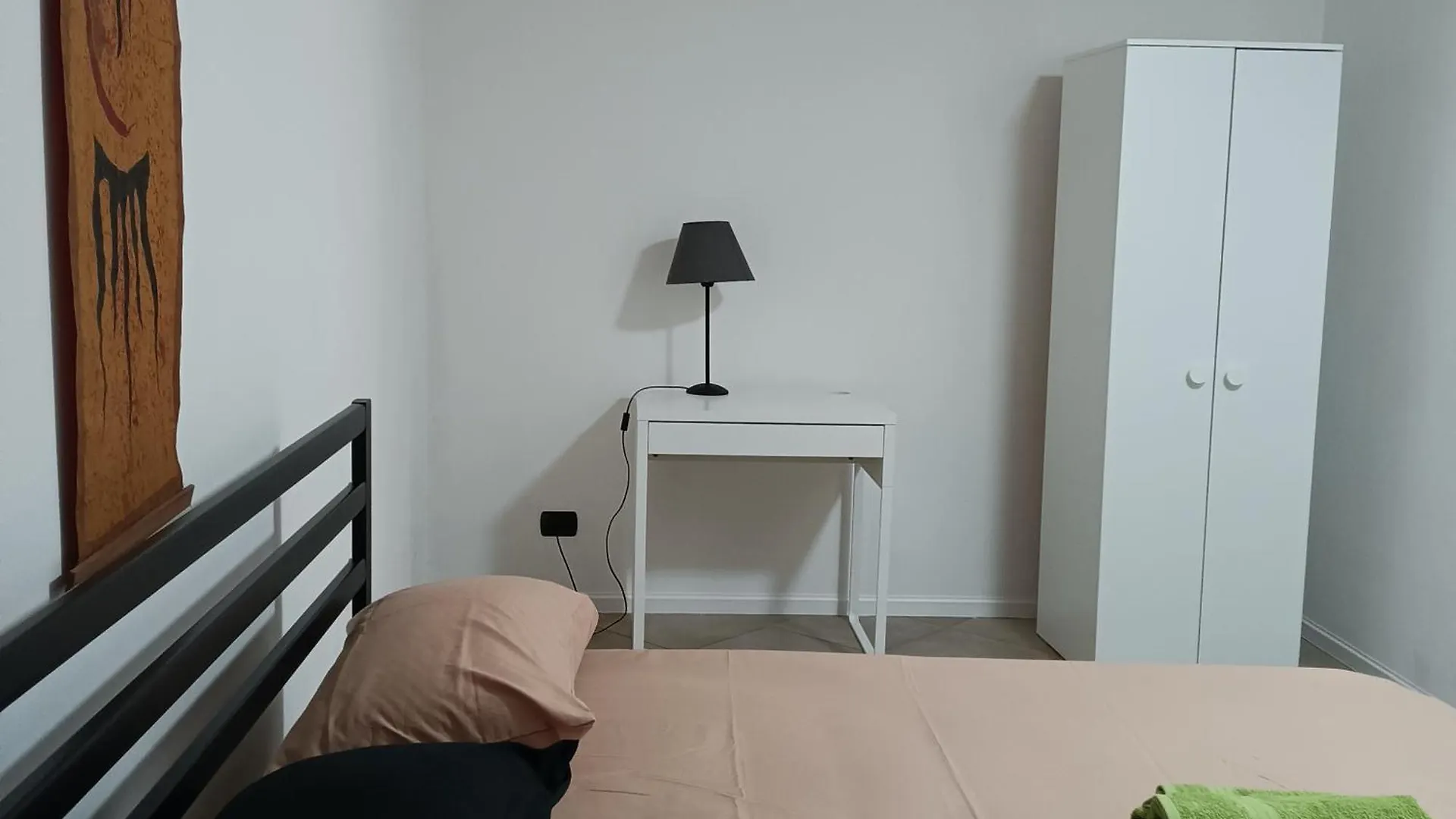 Holiday home Alloggio Le Palme Lonate Pozzolo