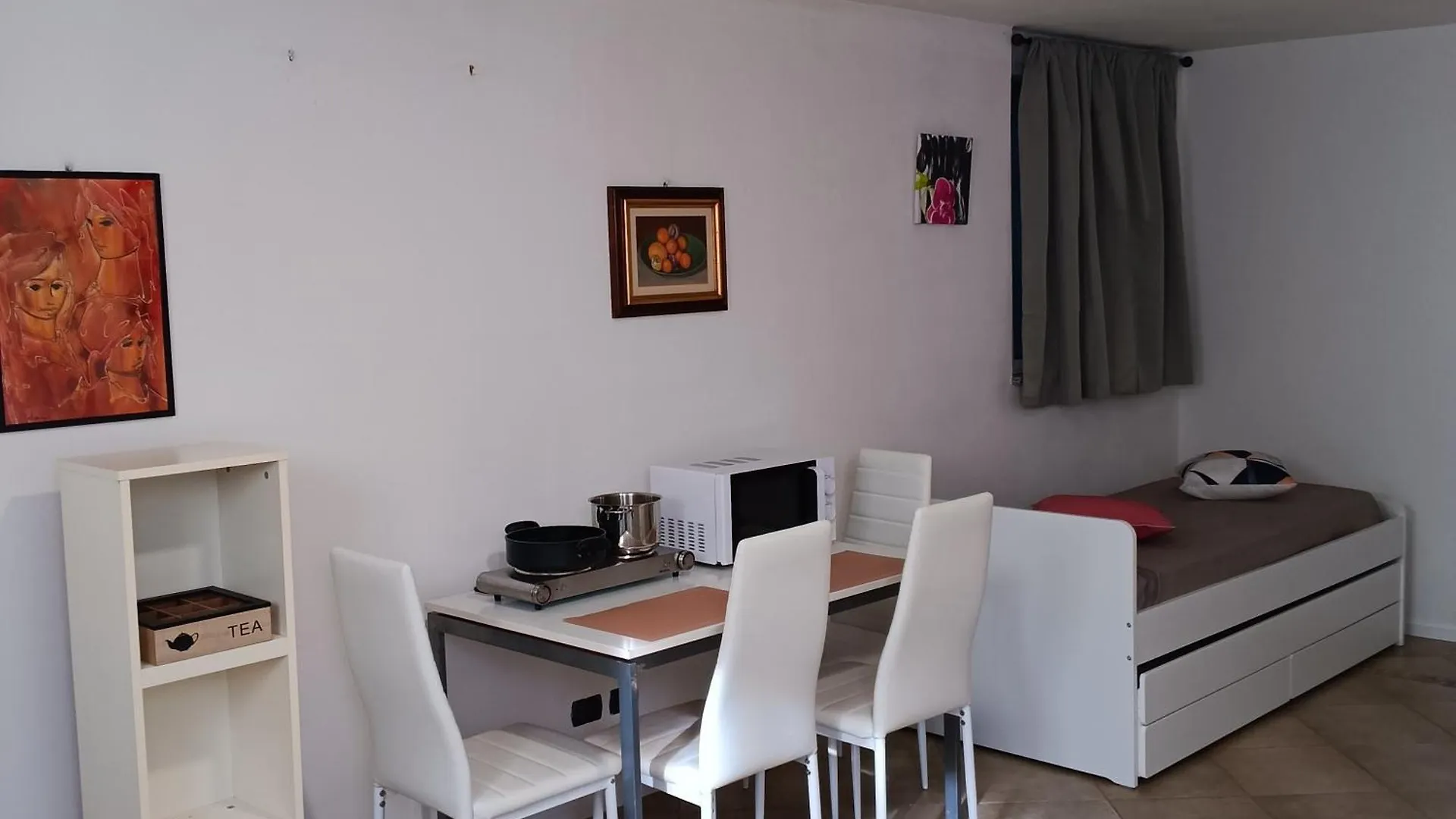 Alloggio Le Palme Lonate Pozzolo Holiday home